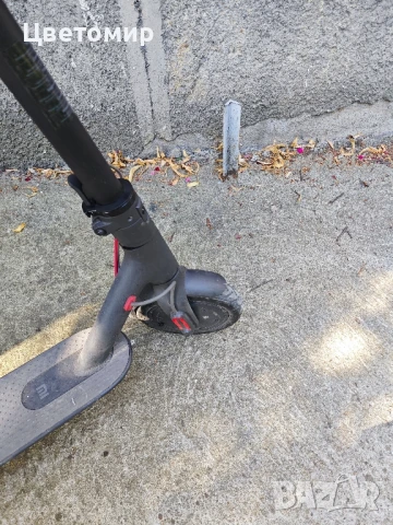 Електрическа тротинетка Xiaomi M365 386km., снимка 3 - Велосипеди - 51137600