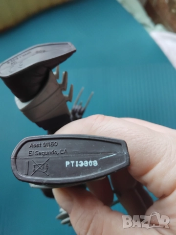 Екшън Фигура  - луксозна оригинална играчка Viacom 2012, снимка 4 - Други - 52818955