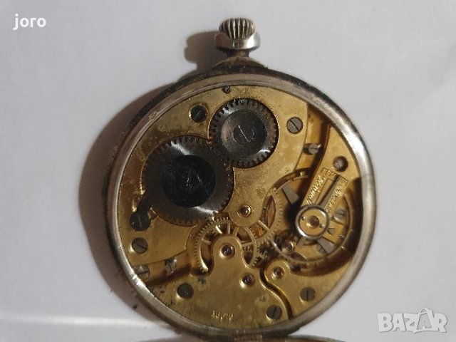 сребърен джобен часовник