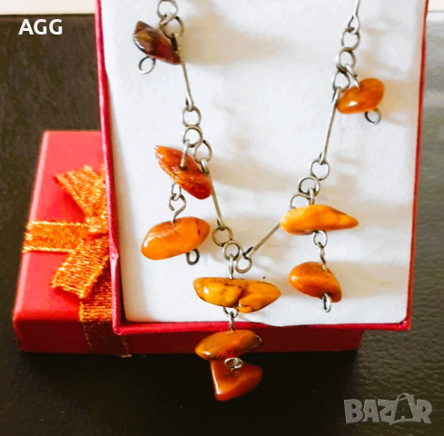 Винтидж комплект от кехлибар и мелхиор, снимка 4 - Бижутерийни комплекти - 40894738