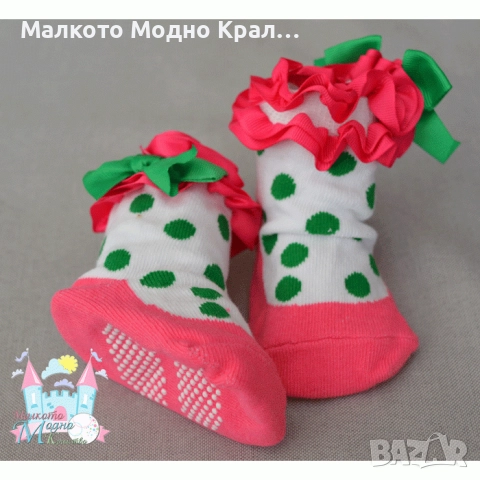Чорапки със зелени точки, снимка 2 - Бебешки чорапи - 51574831