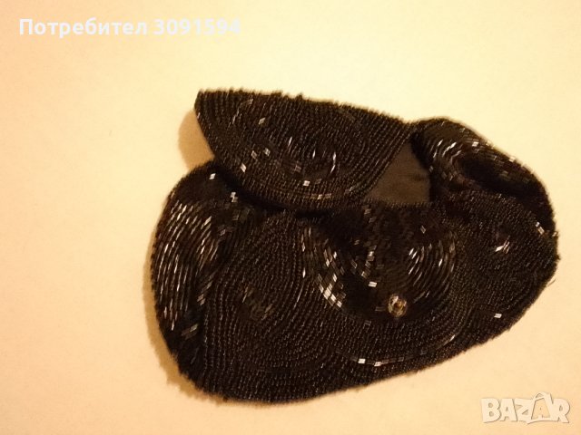         Винтидж черни мъниста  Ръчно изработени във Франция  ,протмоне,чанта Art Deco, снимка 4 - Други ценни предмети - 41589895