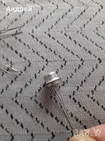 Стари транзистори МП 41А, снимка 2 - Други ценни предмети - 50071603