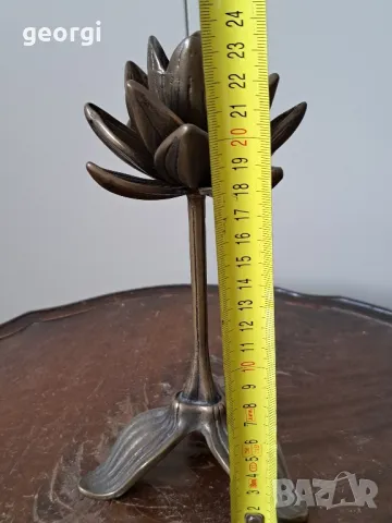 Бронзов свещник цвете  19/1, снимка 4 - Антикварни и старинни предмети - 49036679
