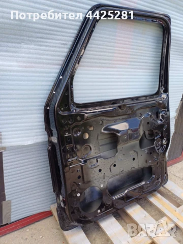 врата предна дясна Mercedes G klass W463 модел 2018-2025 г. #1007V, снимка 5 - Части - 51039346