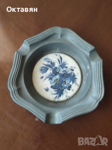 Калаени  чинийки за стена ,подложки за чаши, снимка 4 - Антикварни и старинни предмети - 53175569