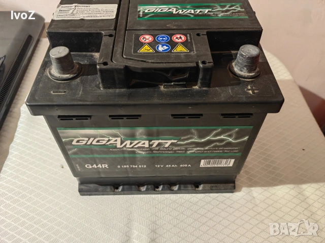 Продавам акумулатор 45Ач.