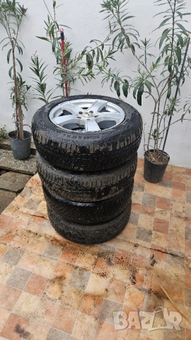 Джанти 17" 5х114 с 4 бр. 215 65 17 зимни гуми Continental WinterContact и Vredestein Wintrac pro, снимка 2 - Гуми и джанти - 51896995
