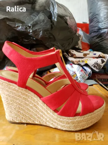 Michael Kors платформи, снимка 2 - Сандали - 47372375