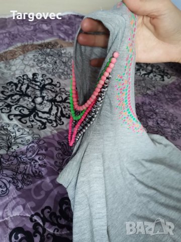 Дамска тениска с мъниста, снимка 3 - Тениски - 40996765