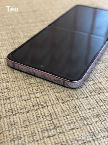 Samsung Galaxy Z Flip 4, 256GB, 5G, Цвят: Pink Gold – Перфектно състояние!, снимка 8 - Samsung - 56066465