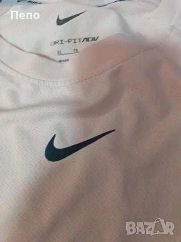 Спортна тениска Nike, снимка 3 - Тениски - 56040136