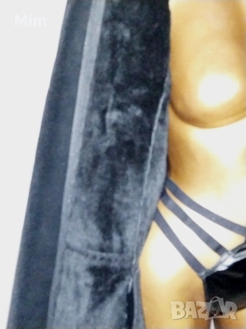 Fashion Concept M/L Черен кожух от велур с мека подплата , снимка 4 - Палта, манта - 52384588