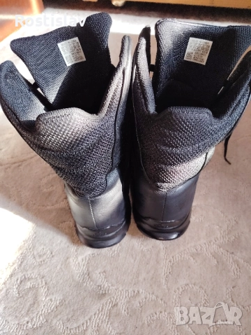 Adidas мъжки ботуши , снимка 4 - Маратонки - 52220761
