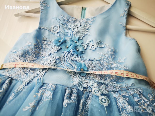 Официална рокля с дантела и тюл светло синя за момиче 8-9 г, снимка 4 - Детски рокли и поли - 41099931