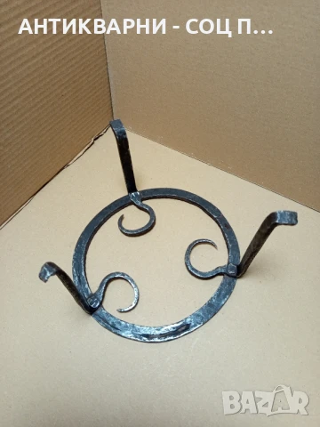 Соц Стар Ръчно Кован Малък Саджек Пиростия За Огнище Номер 10., снимка 3 - Антикварни и старинни предмети - 50659343