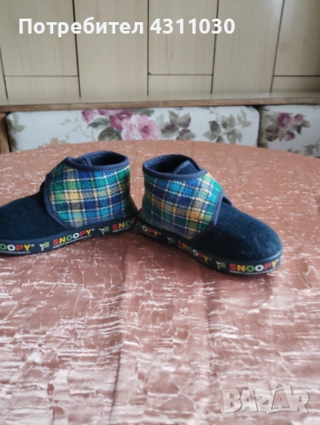 Детски пантофи Snoopy номер 23 , снимка 5 - Детски пантофи - 53808029