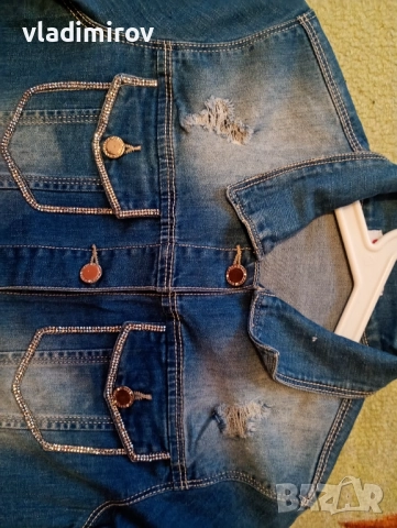 Перфектно състояние , снимка 2 - Детски якета и елеци - 52423898