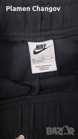 Оригинално долнище Nike Tech Fleece, снимка 4 - Спортни дрехи, екипи - 56185994