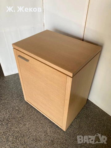 Шкаф, снимка 2 - Шкафове - 53189617