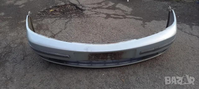 Предна броня Renault Laguna II, снимка 5 - Части - 48837101