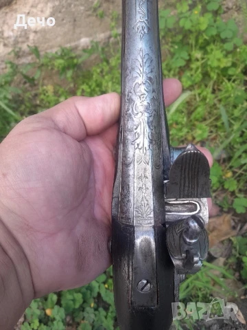 Уникален Османски, Балкански Кремъчен пищов Работещ механизъм
Красиви орнаменти Позлатен механизъм, снимка 4 - Антикварни и старинни предмети - 50480609