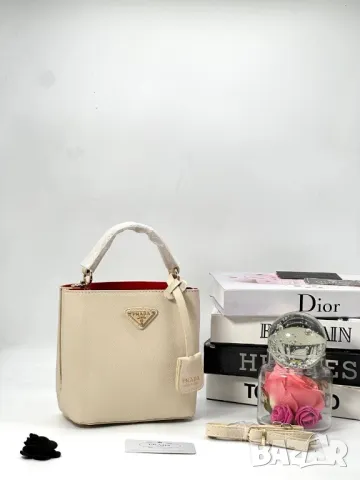 чанти prada milano , снимка 4 - Чанти - 50343385