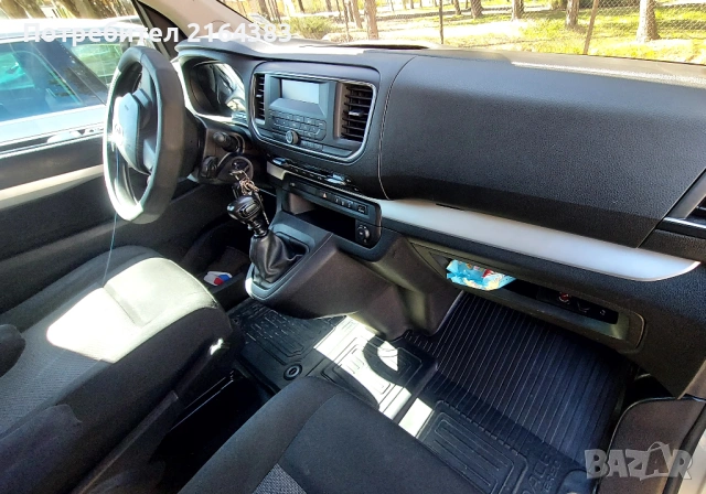 Пътнически бус Тойота 7+1, снимка 4 - Бусове и автобуси - 53614967