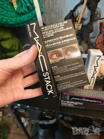 разпродажбаMAC новИ фон дьо тен коректор спирала за вежди    основа за спирала червило и гъбички , снимка 17 - Комплекти и лотове - 47726379