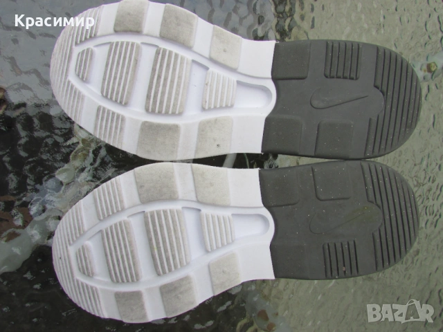 Дамски маратонки Nike Air Max Motion 2, снимка 9 - Маратонки - 53115511