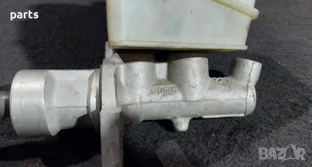 Спирачна Помпа и Казанче Мерцедес C класа W202, снимка 3 - Части - 49203092