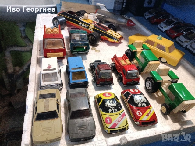 продавам лот стари колички в различни мащаби, снимка 2 - Колекции - 53299270