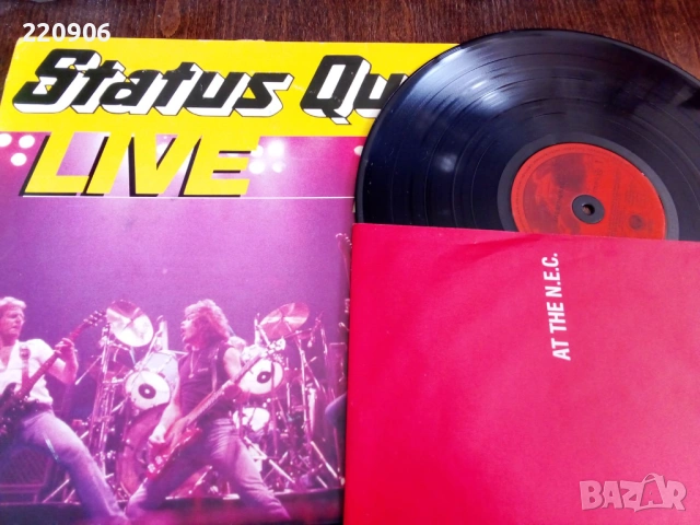 Плоча Status Quo – Live At The N.E.C.