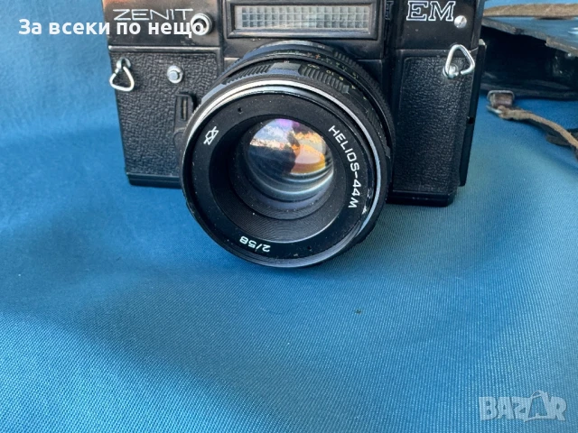 Фотоапарат Zenit EM , снимка 8 - Фотоапарати - 50878949