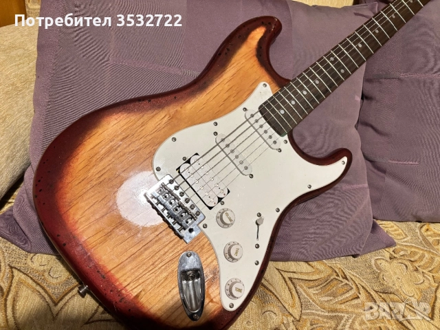 Електрическа китара, снимка 2 - Китари - 50829997