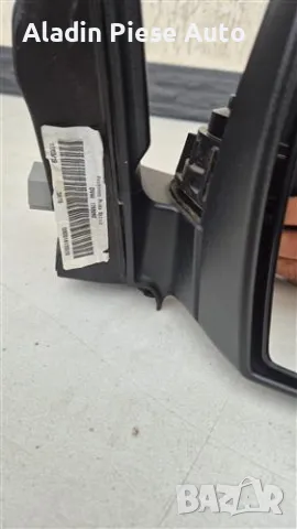 Дясно огледало Ford Kuga година 2014 2015 2019 2017 2018 2019 код DV4417682KE, DV44-17682KE, снимка 2 - Аксесоари и консумативи - 49552548