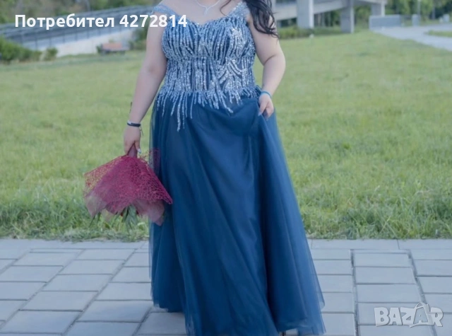 Продавам бална рокля