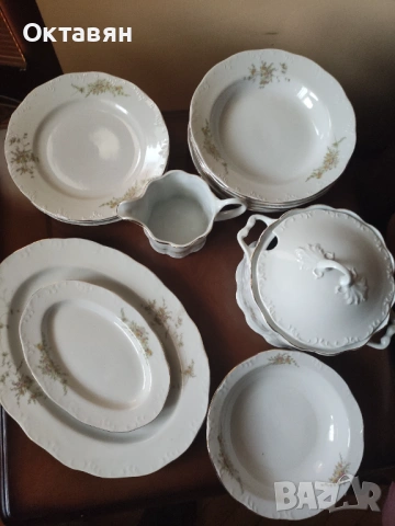 Порцеланов сервиз за хранене , снимка 16 - Сервизи - 53481216