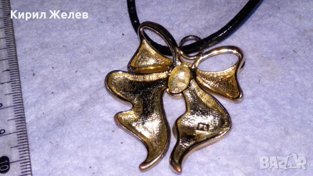 ПОЗЛАТЕНО МНОГО КРАСИВО ЕМАЙЛИРАНО МАРКОВО ФЕШЪН АРТ ДЕКО Стил КОЛИЕ ПЕНДАНТ МЕДАЛЬОН с ЦИРКОН 34528, снимка 3 - Колиета, медальони, синджири - 39062084