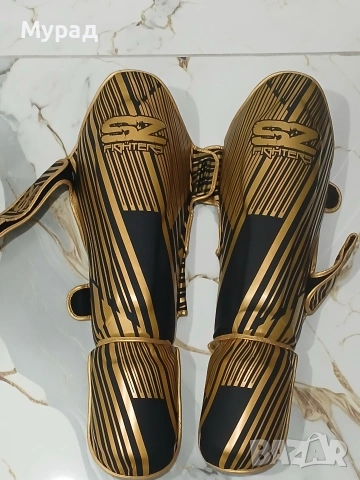 кори на sz размер L, снимка 2 - Бокс - 53418092