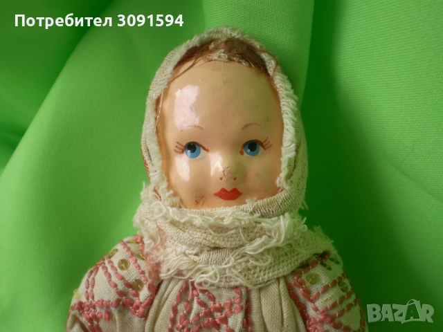 Стара кукра глава порцелан тяло плат ръчно бродирано облекло , снимка 7 - Колекции - 51732134