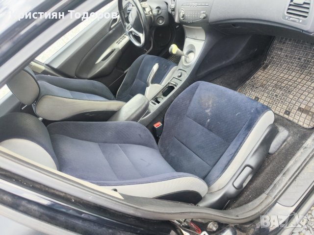 Honda Civic 8th 2.2 140кс на части хонда сивик, снимка 13 - Части - 40880753
