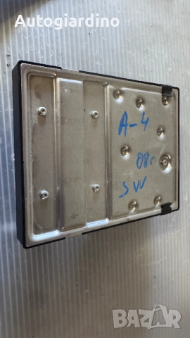 Комфорт модул за Audi A4 - 8K0907063C / 04022001, снимка 2 - Части - 51712310