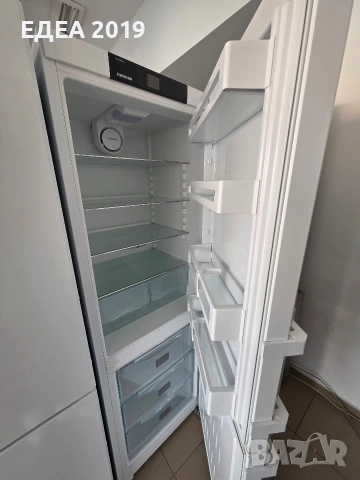 Хладилник с фризер Liebherr, снимка 4 - Хладилници - 53683472