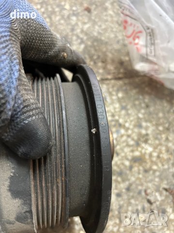 Демпферна шайба Mercedes clk c slk A1110300903, снимка 4 - Части - 42604057