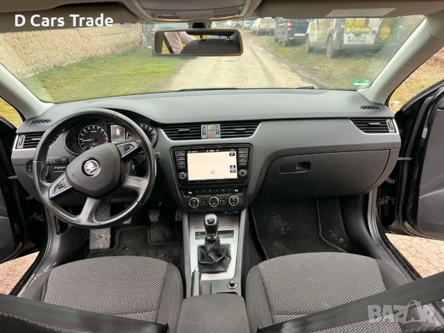 Skoda Octavia 1.6 TDI Ambition 105кс комби EURO 5, снимка 7 - Автомобили и джипове - 53492791