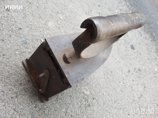 Ютия на жар-отлична , снимка 4 - Антикварни и старинни предмети - 52664113