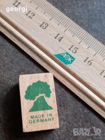 ретро немска дървена линийка с острилка за моливи