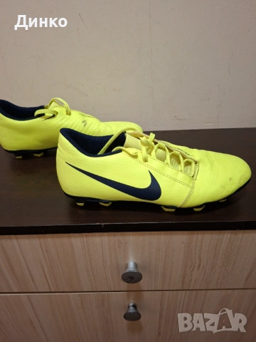 Футболни обувки Найк!, снимка 2 - Футбол - 53720755
