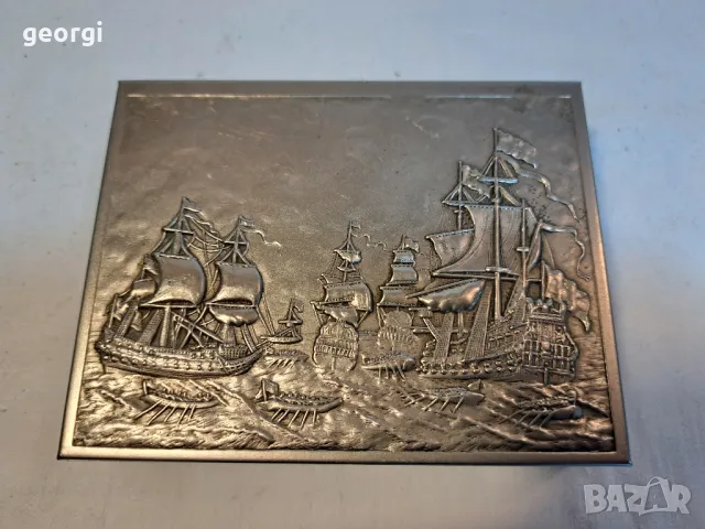 дэрвена кутийка с метален обков кораби   18/1, снимка 2 - Колекции - 49002851